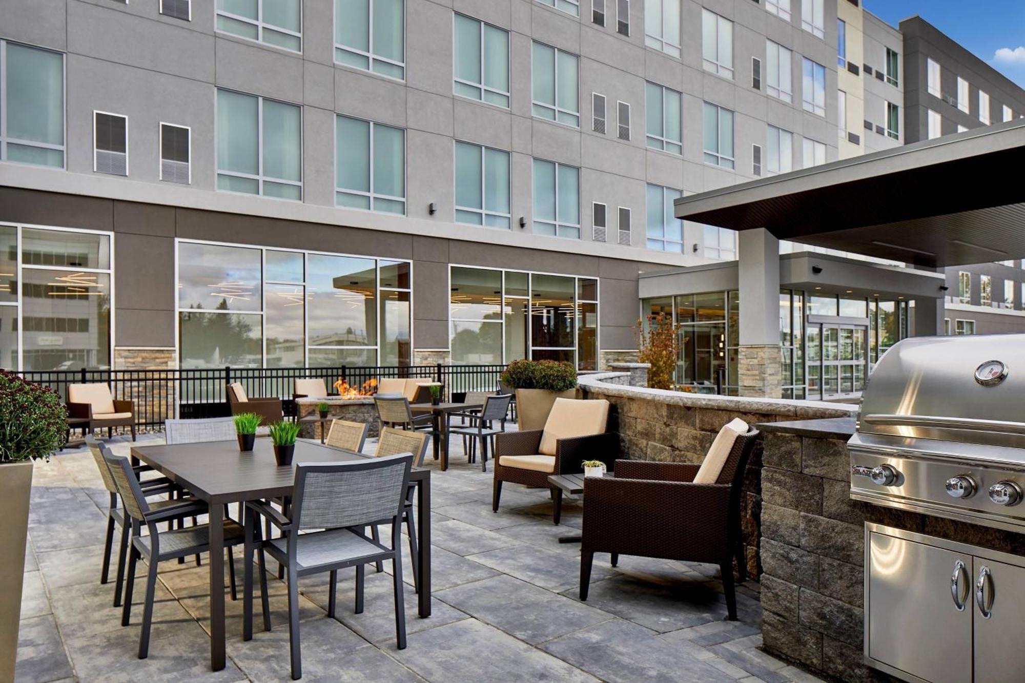 Residence Inn By Marriott Albany Airport Exterior photo